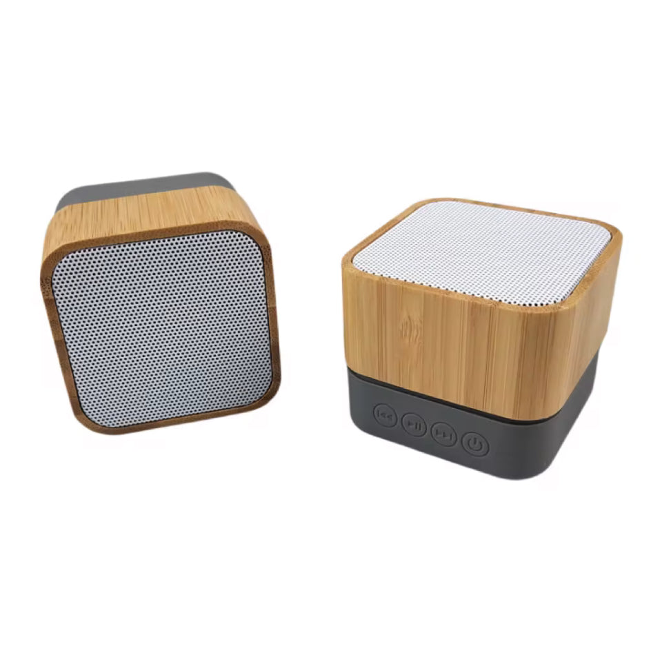 Mini Bamboo Bluetooth Speaker – Draagbare Draadloze Speaker met Gravure – Duurzaam & Stijlvol Design